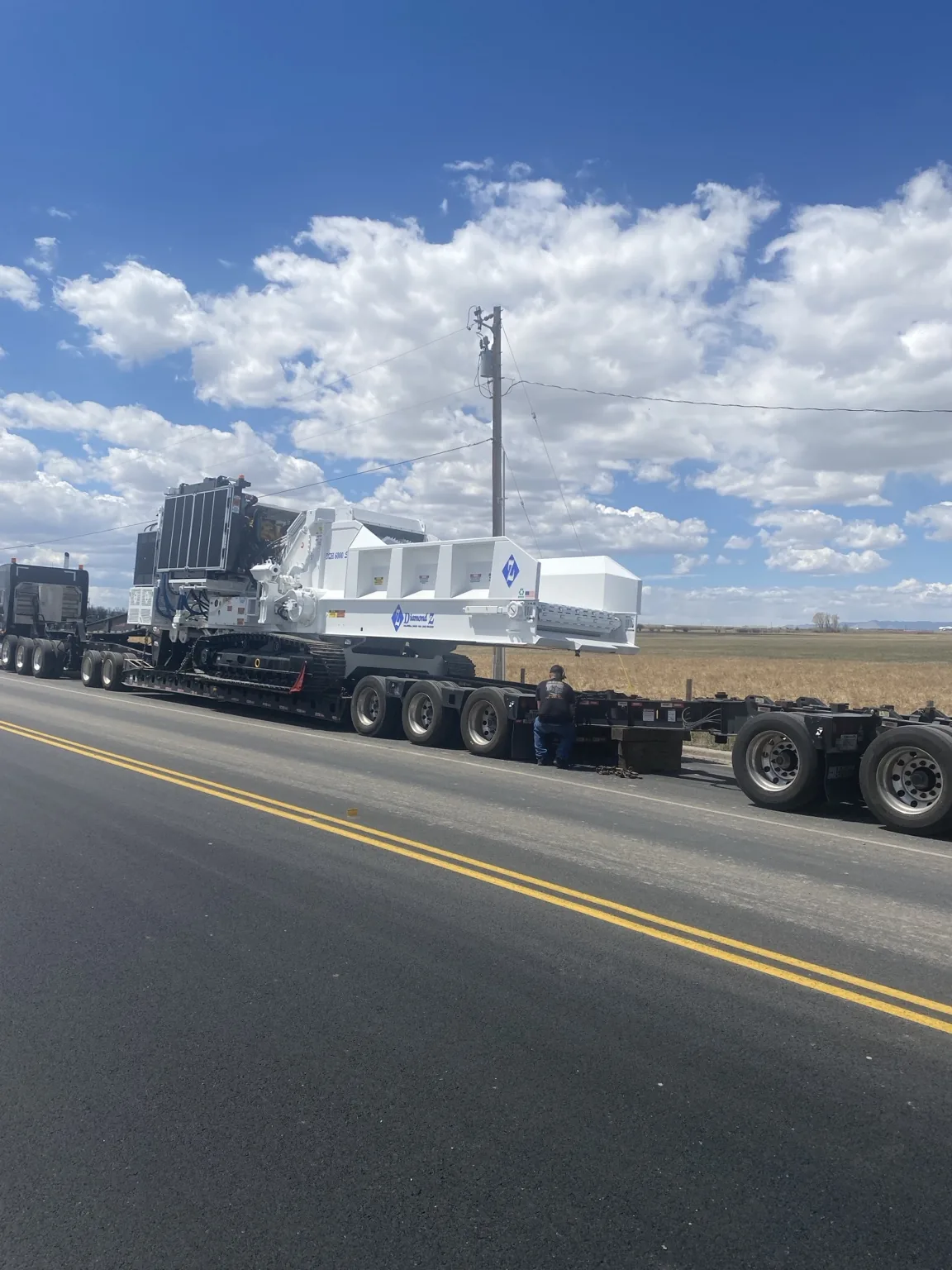Oversized-load roadside steel repair, view 1